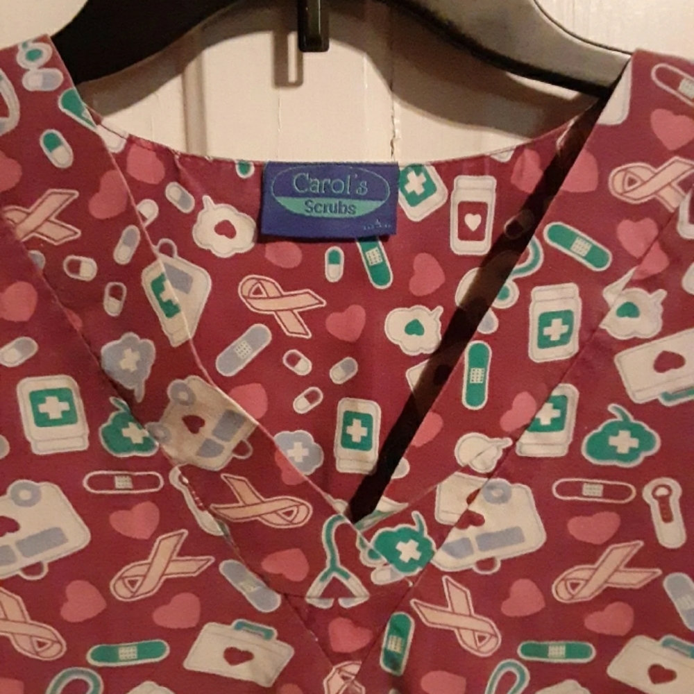 Scrub Top - Picture 3 of 9